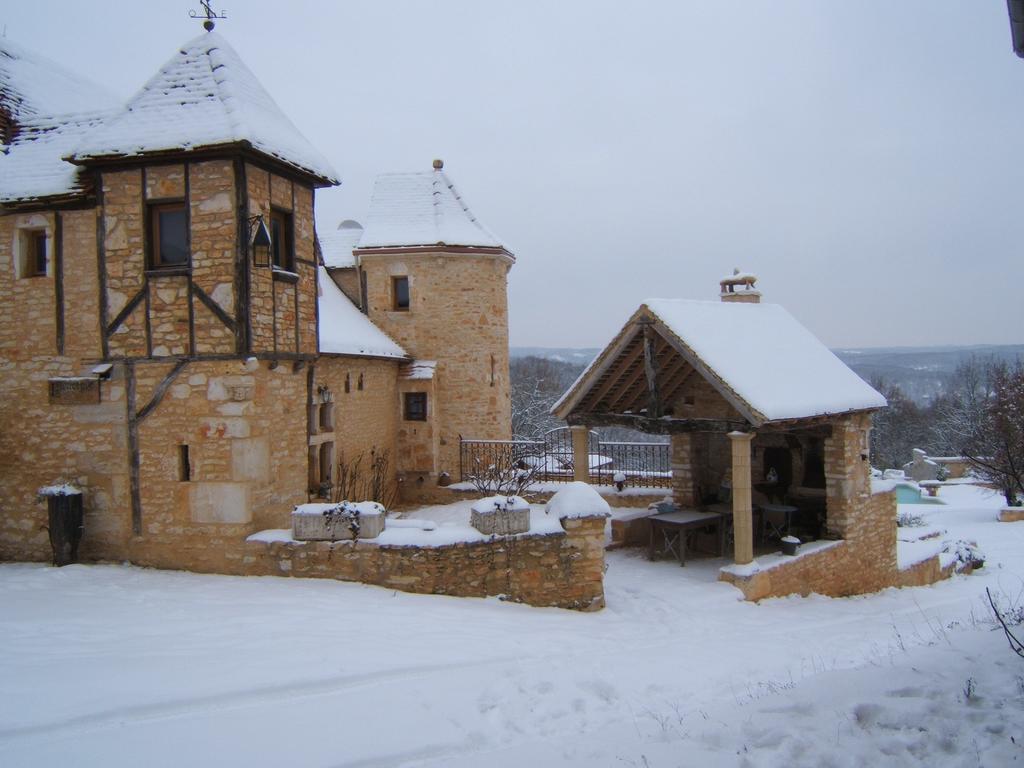 Gites Des 3 Vallees Salignac Eyvigues Exterior foto