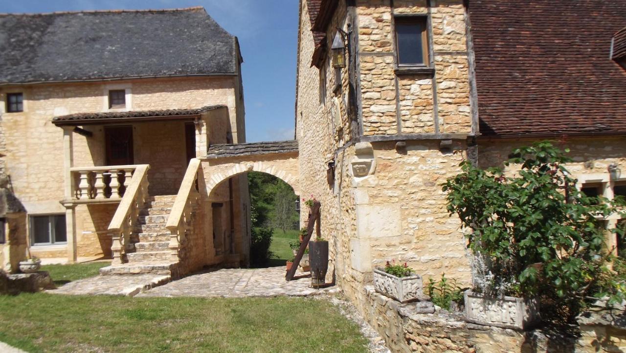 Gites Des 3 Vallees Salignac Eyvigues Exterior foto